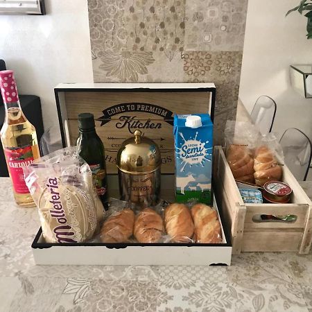 Infostays Maria Zambrano Malaga Ngoại thất bức ảnh
