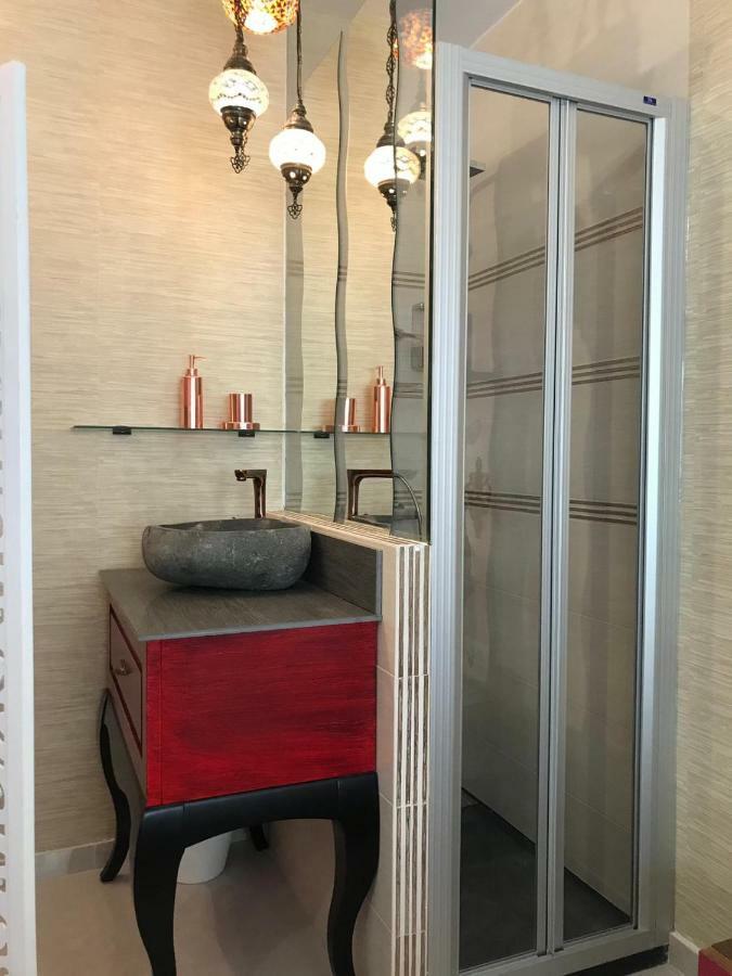 Infostays Maria Zambrano Malaga Ngoại thất bức ảnh