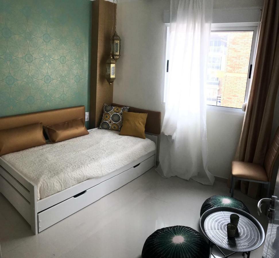 Infostays Maria Zambrano Malaga Ngoại thất bức ảnh